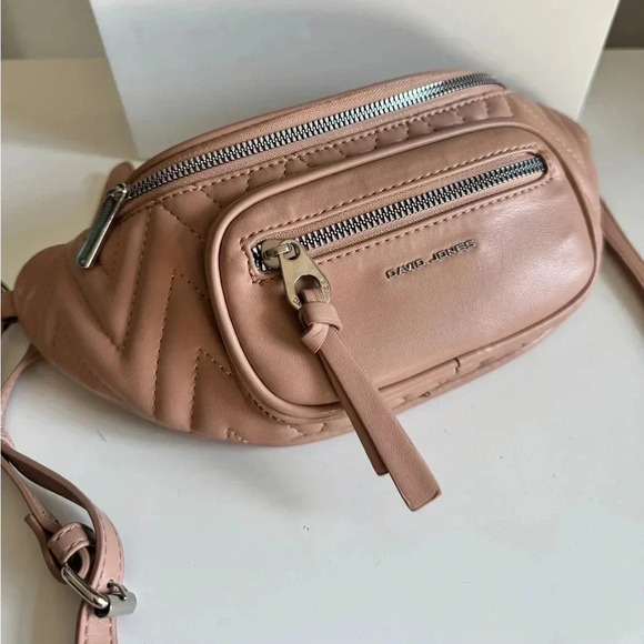 NWT Handbag Oval Design Print Zipper Crossbody Bag TAUPE - Picture 4 of 9